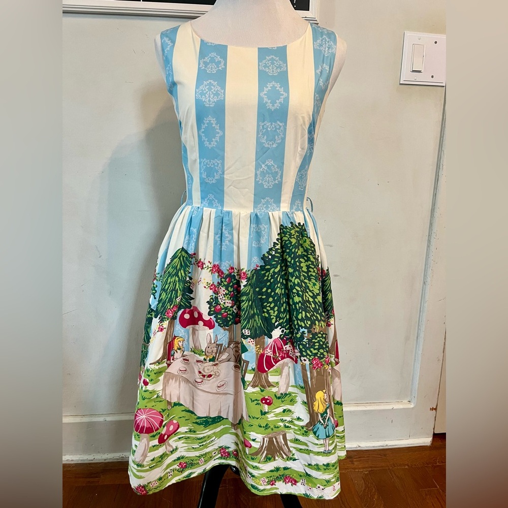Origami Doll Alice in Wonderland Mad Hatter dress